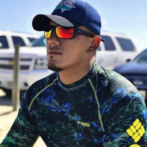 Meet your Posher, Jonathan